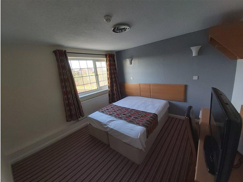 Shilton Inn 3*