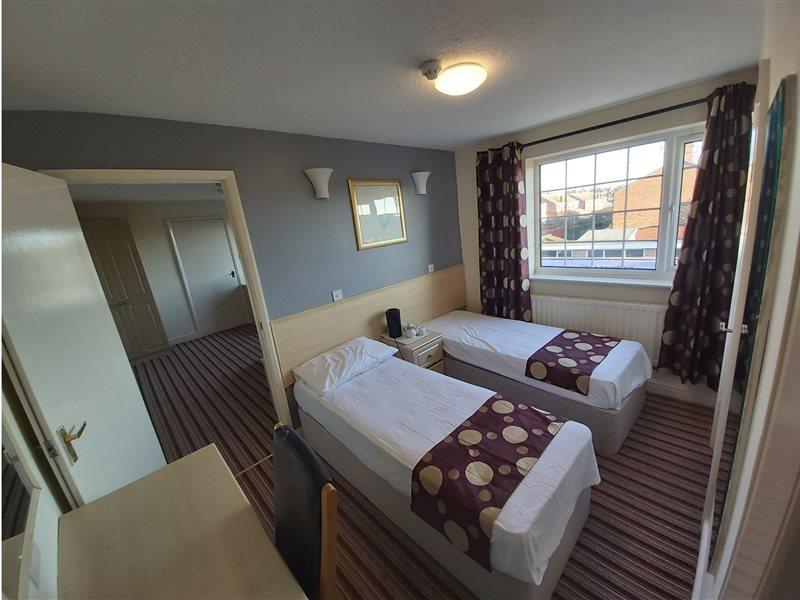 Shilton Inn Hotel 3*
